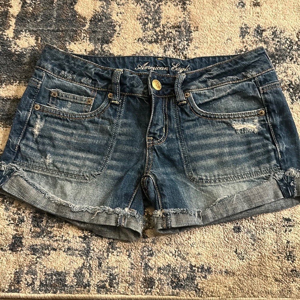 American Eagle women shorts size 4